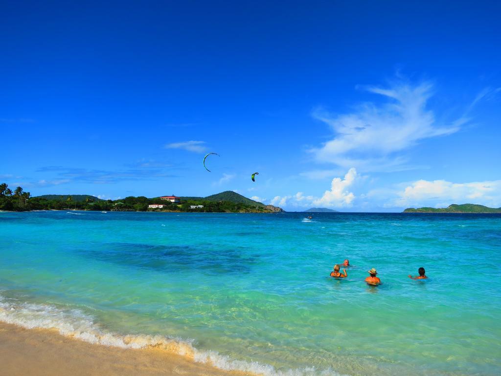 Luxury Beachfront Duplex Villa On Sapphire Beach V Nazareth エクステリア 写真